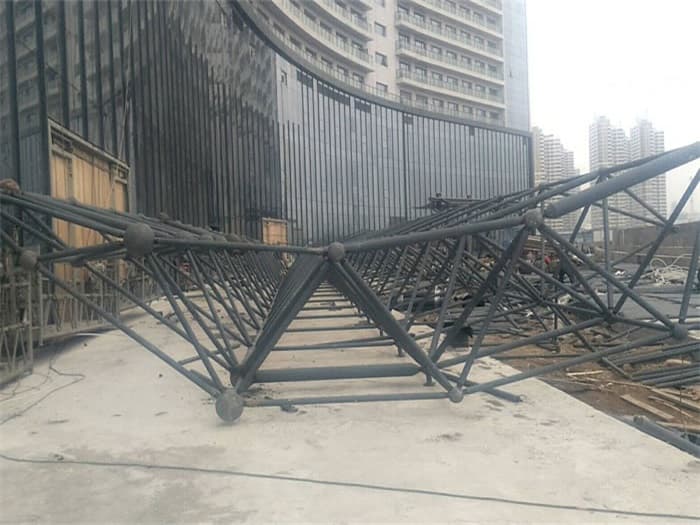 杭州万豪酒店雨棚网架